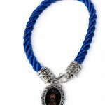 Pulsera de cordón azul